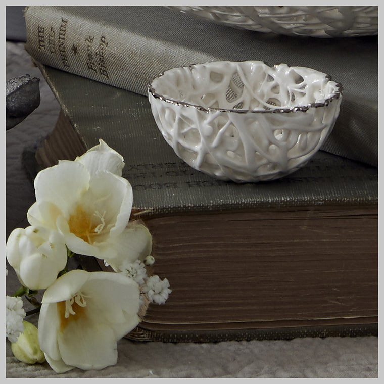 Tangled Web Tiny Decorative Bowl with Lustre detailing