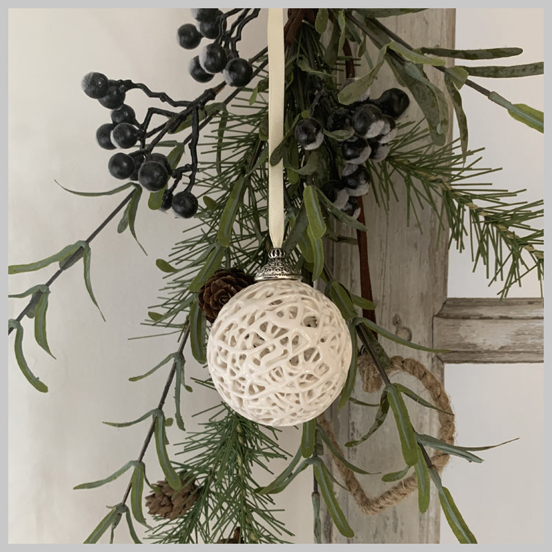 Tangled Web Bauble with Ivory Ribbon